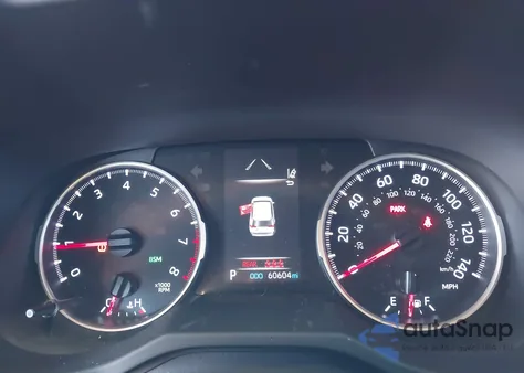 2020 Toyota Rav4 Xle z USA, uszkodzony, nr VIN 2T3W1RFV1LC084314